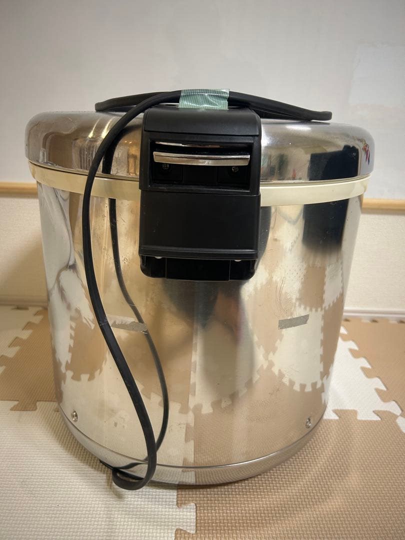 象印　ZOJIRUSHI　業務用　保温ジャー　４升　飲食店　THS-C80A