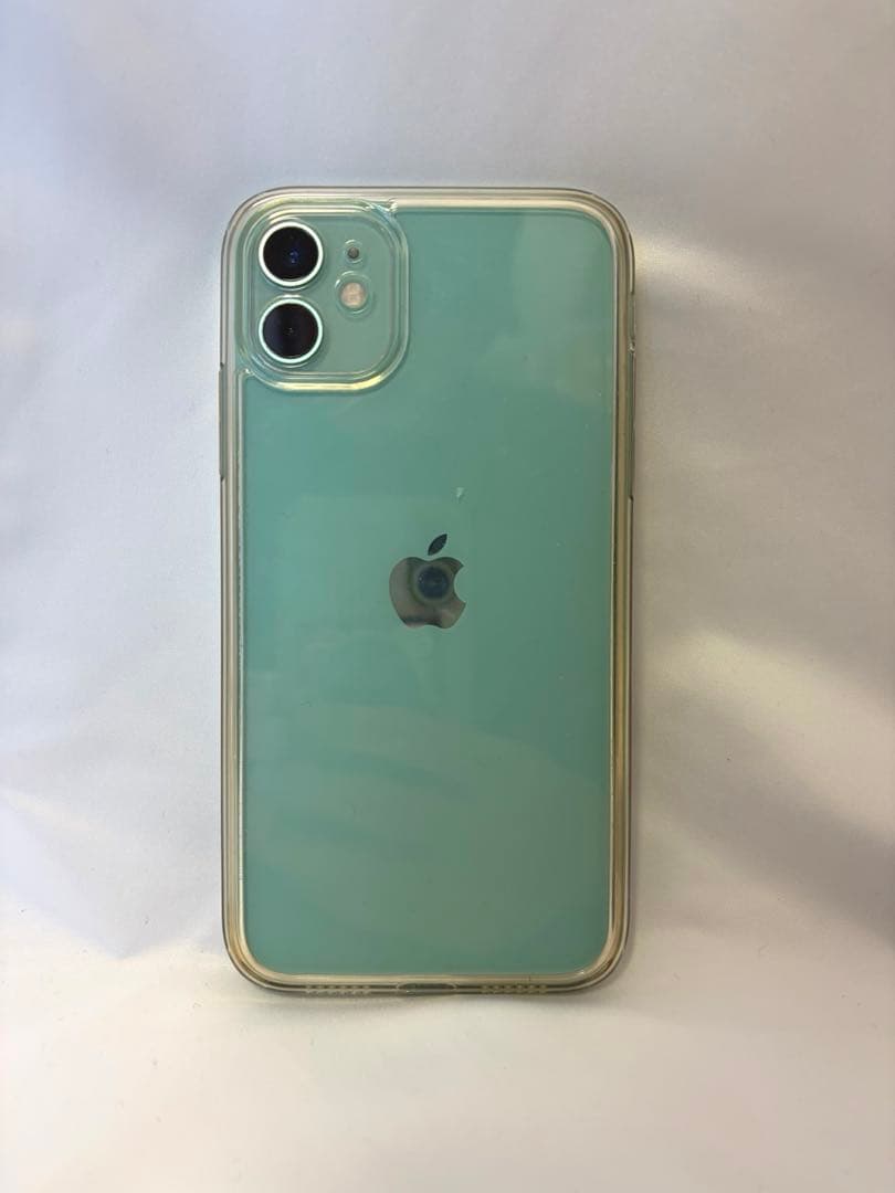 iPhone11 グリーン本体 ケース付き