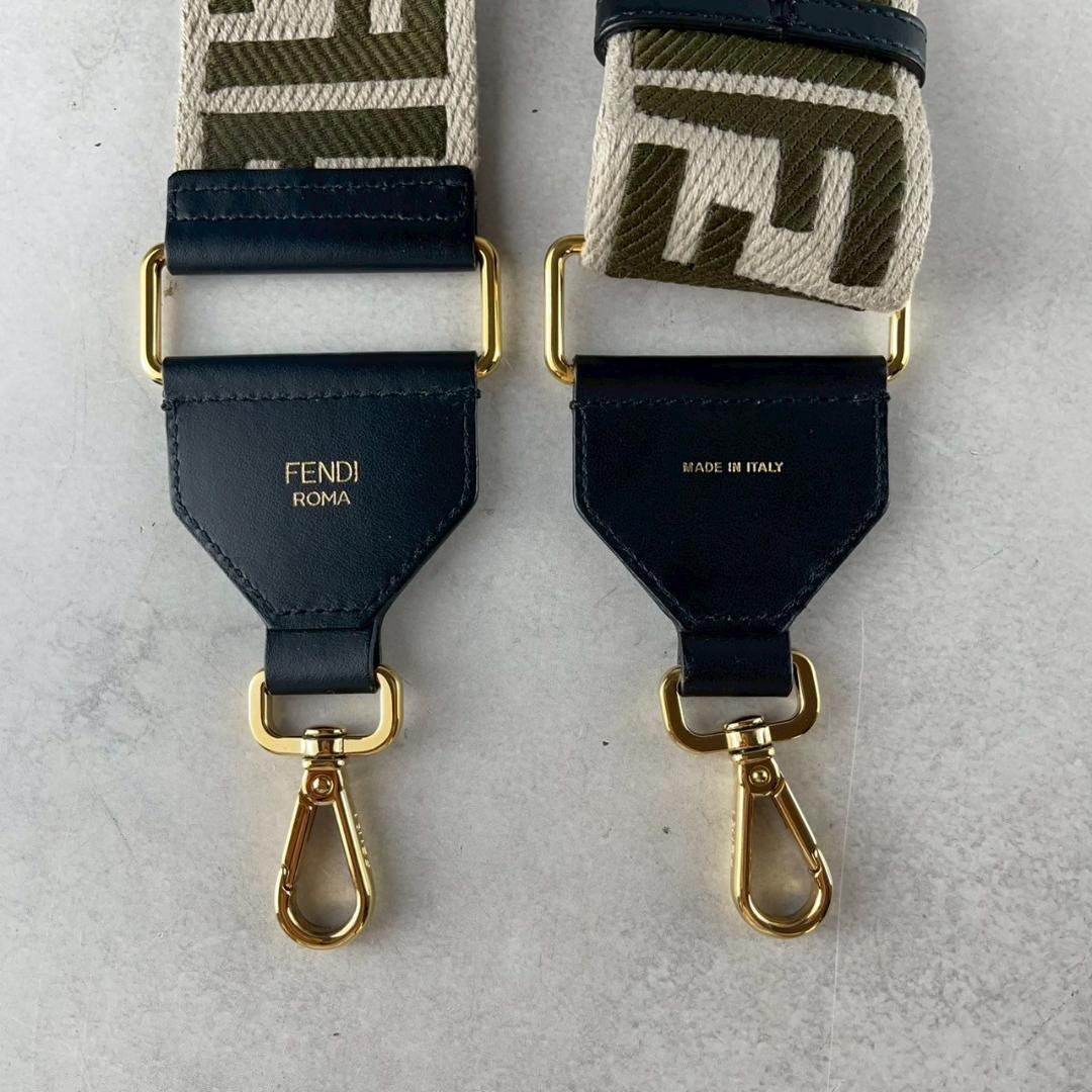 極美品✨ FENDI フェンディ ストラップ ユー ズッカ ショルダーストラップ