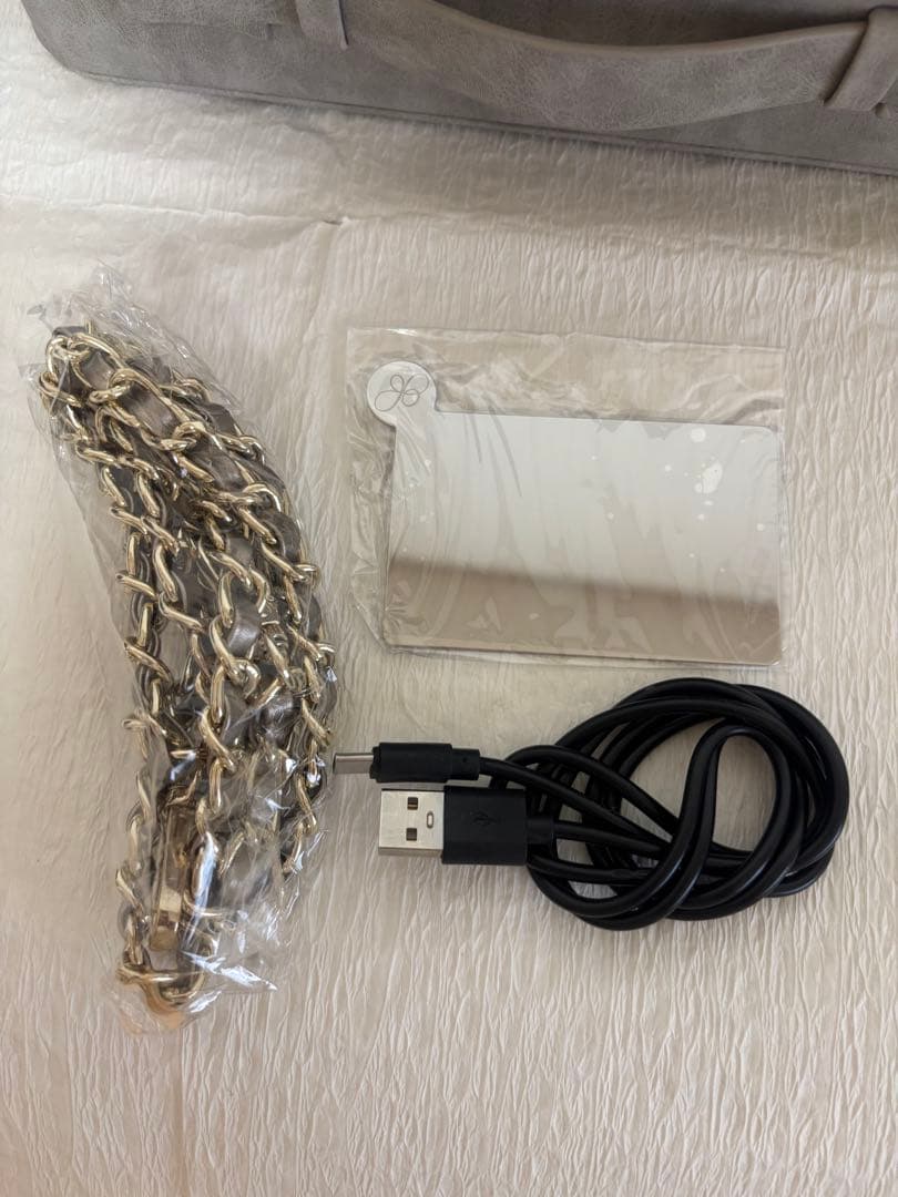 LT 美顔器 ユーザーマニュアル・バニティバッグ付