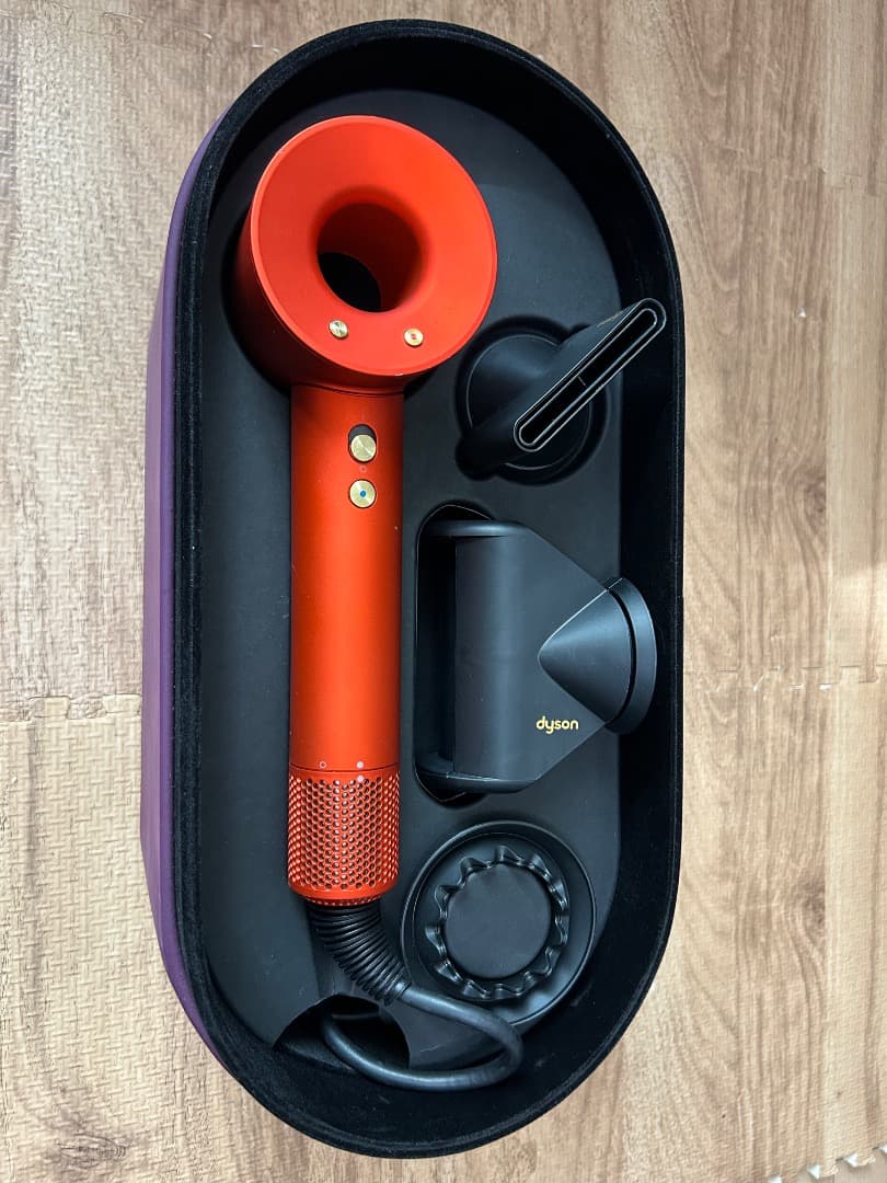 dyson ダイソン HＤ08 ヘアドライヤー