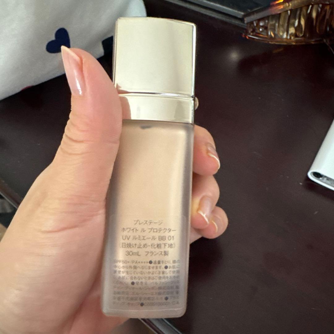 1度のみ使用　Dior プレステージ　BBクリーム　01