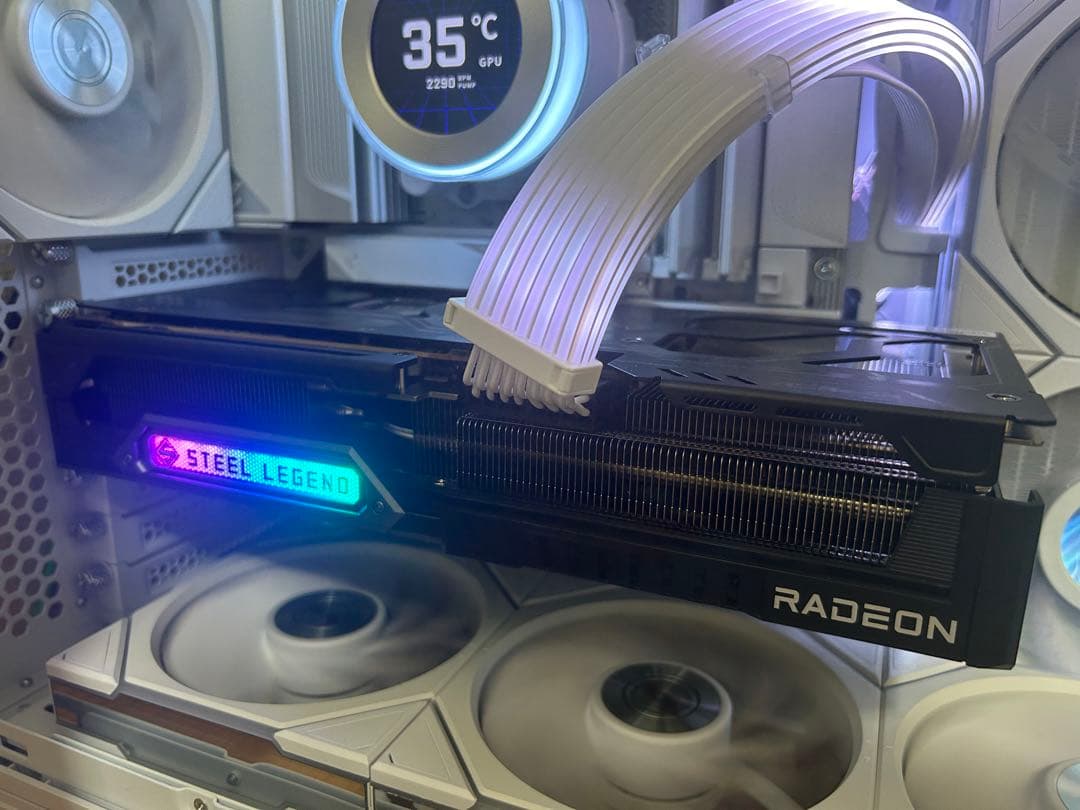 グラフィックボード・グラボ・ビデオカード ASRock Steel Legend Radeon RX9070XT 16GB