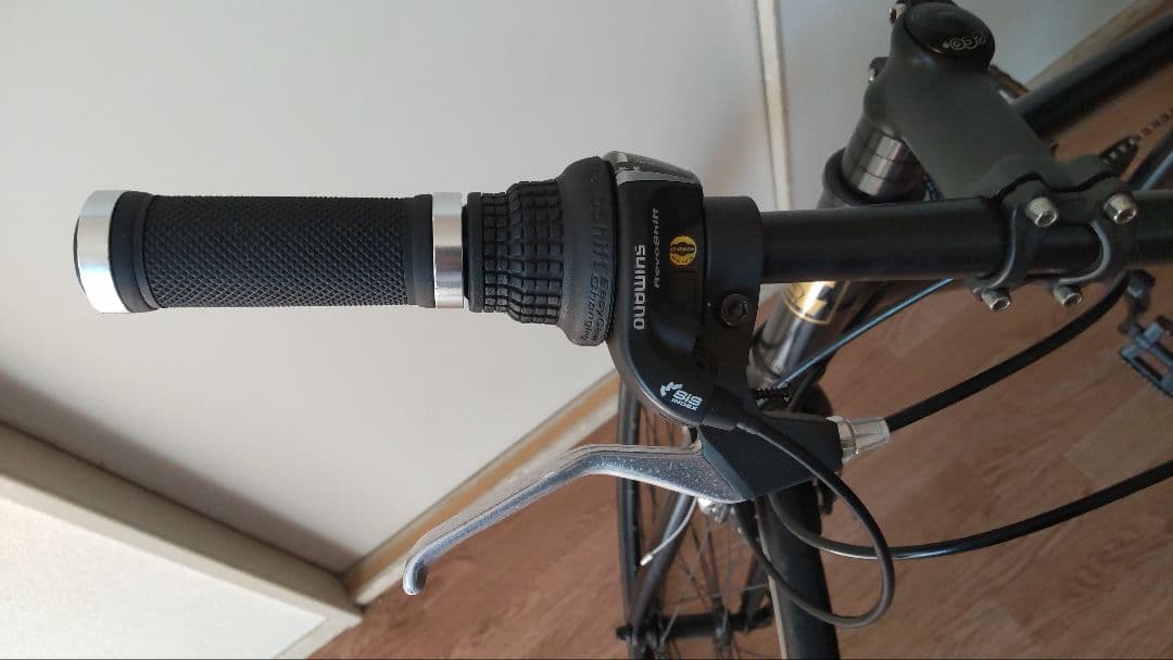 クロスバイク 700×28C 愛知県 引き取り限定