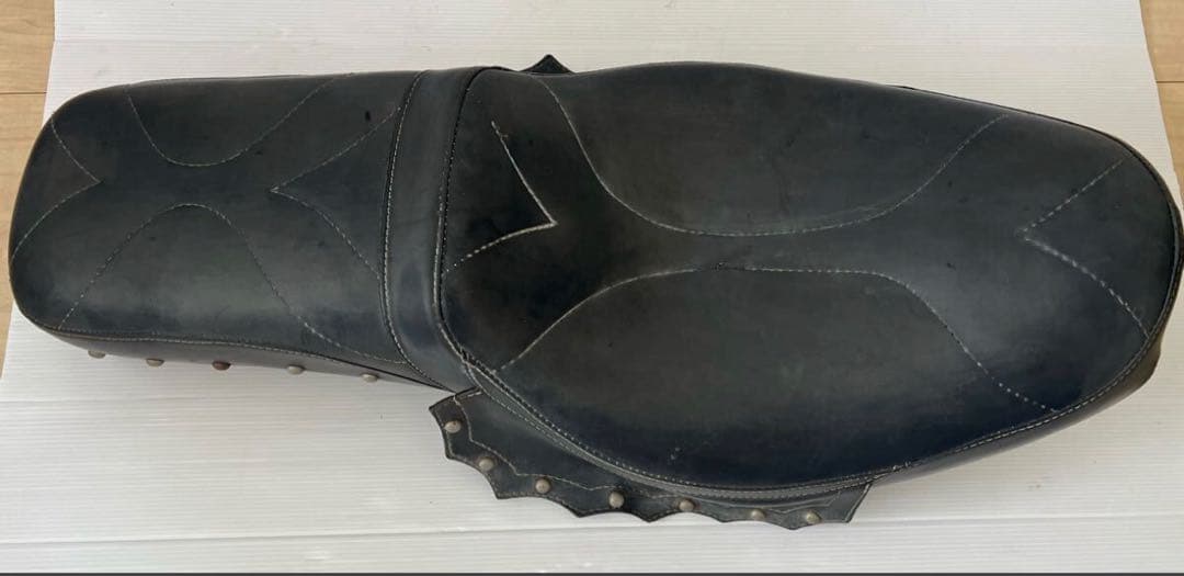 ショベル用4速フレーム用サドルマン当時物シート