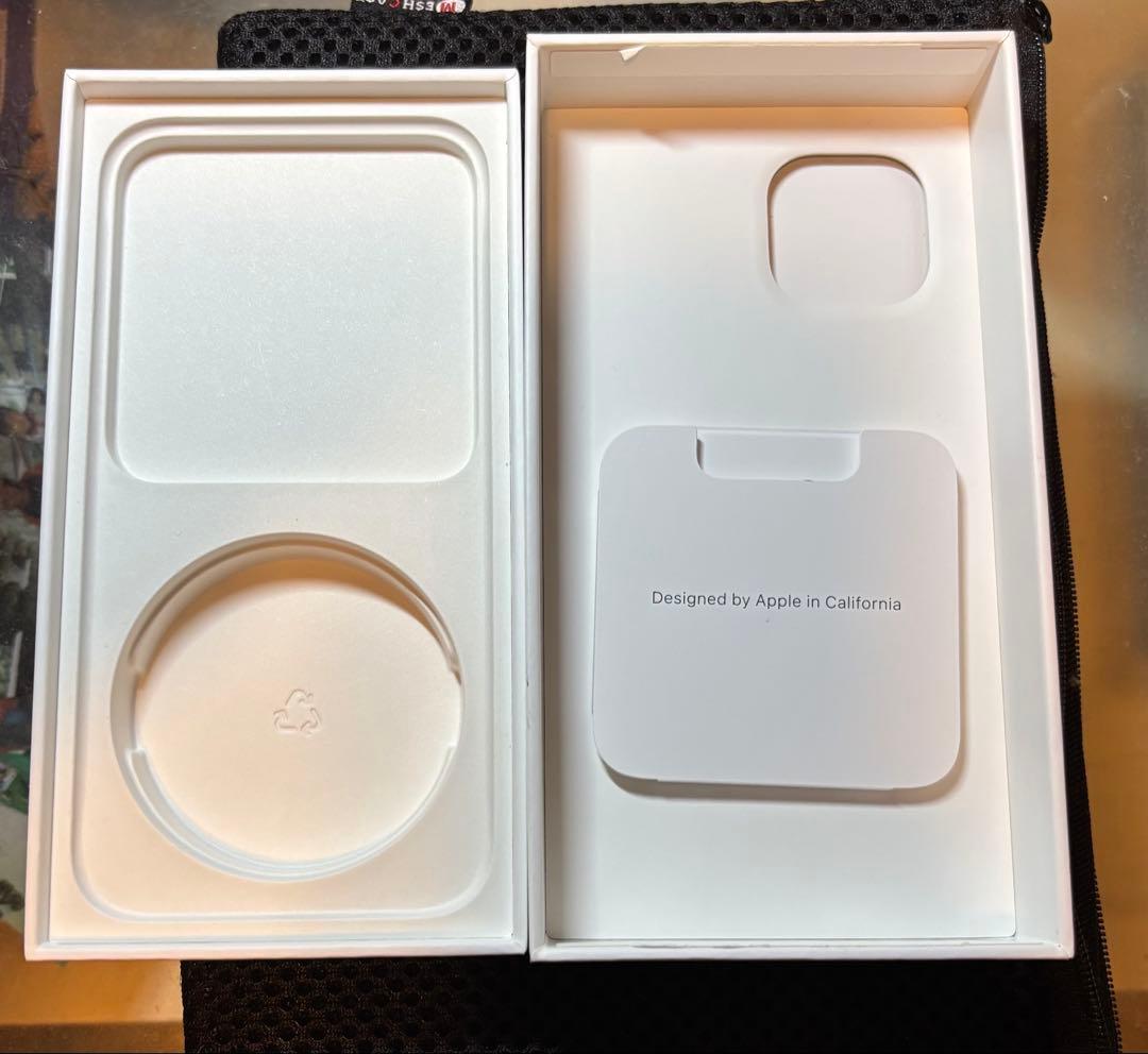 マカロン　iPhone14 256GB