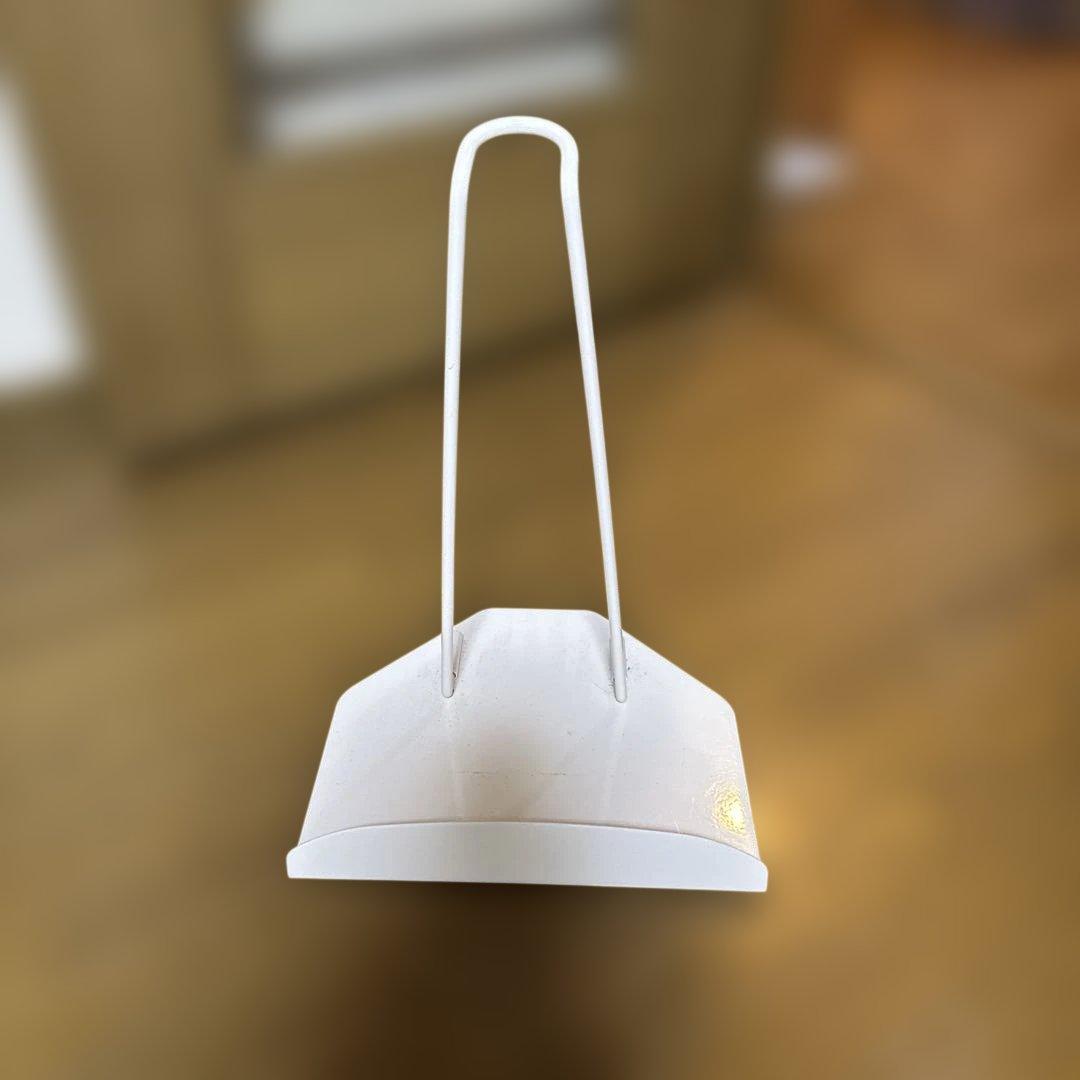 Makita turbo 60 充電式クリーナーアイボリー　スチールスタンド付き