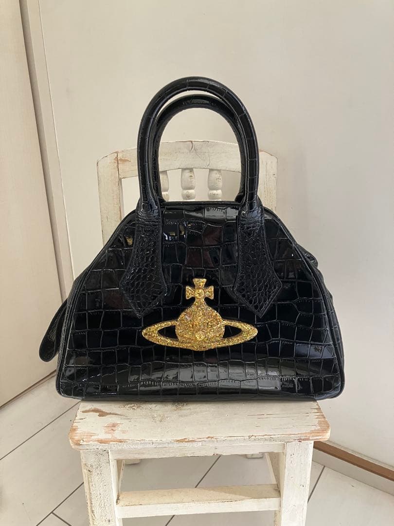 Vivienne Westwood ブラックハンドバッグ　オーブ