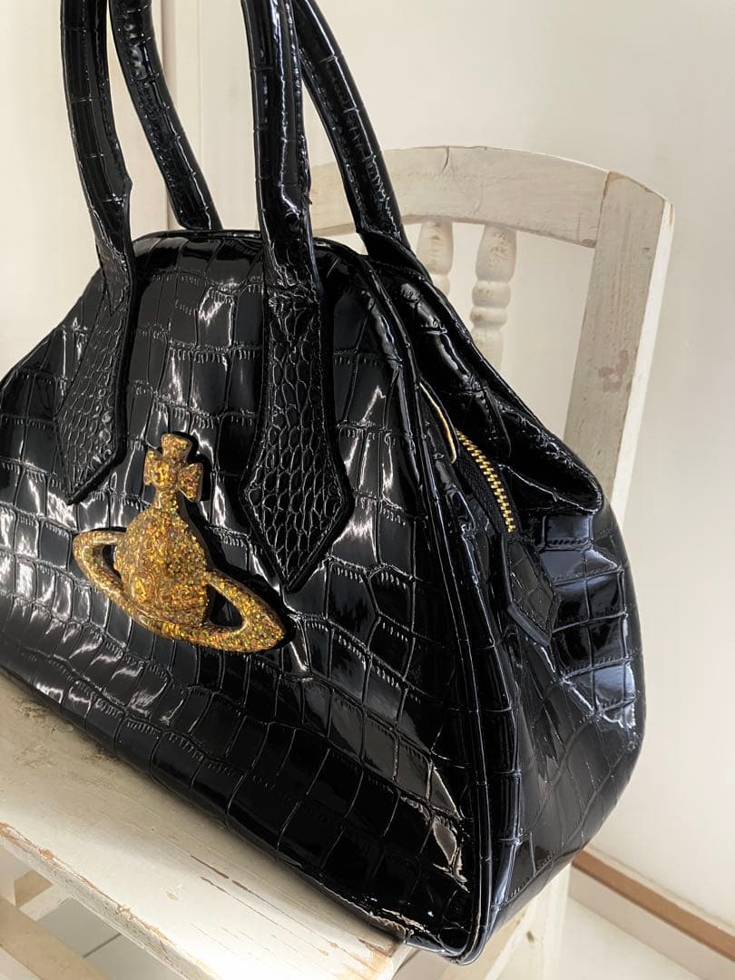Vivienne Westwood ブラックハンドバッグ　オーブ