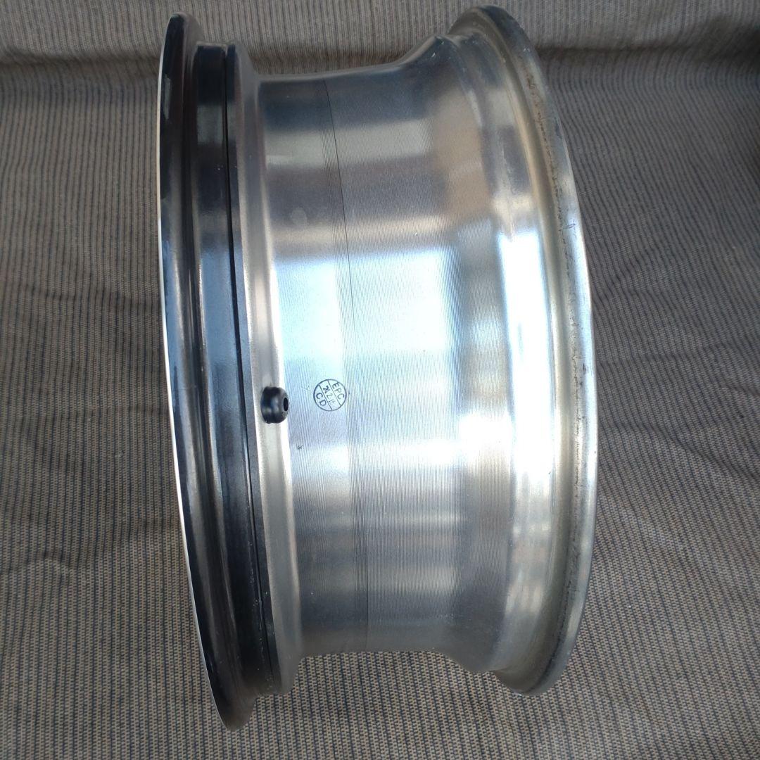 スバル クロストレック　18インチ アルミホイール 5本スポーク