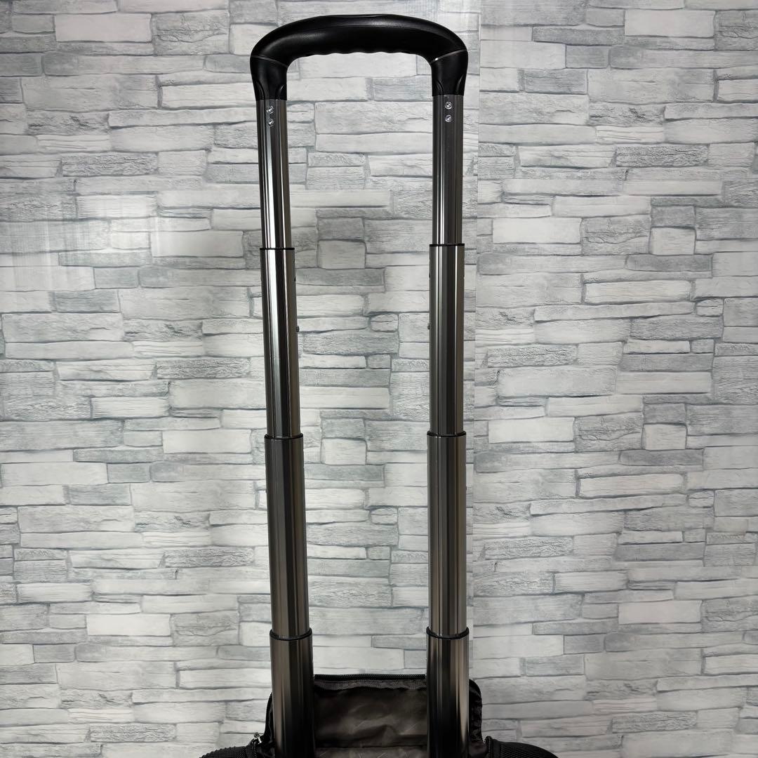 極美品　Travelpro トラベルプロ　FlightCrew 5 小型キャリー