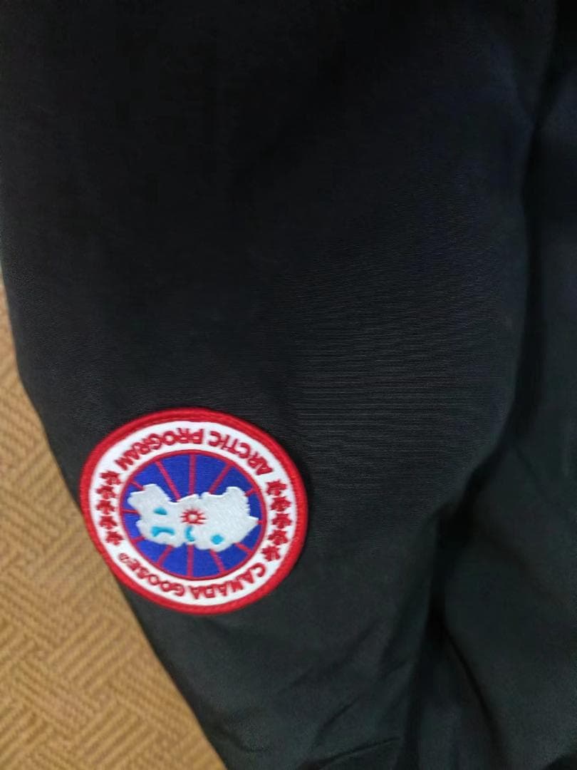 カナダグースChateauダウンジャケット