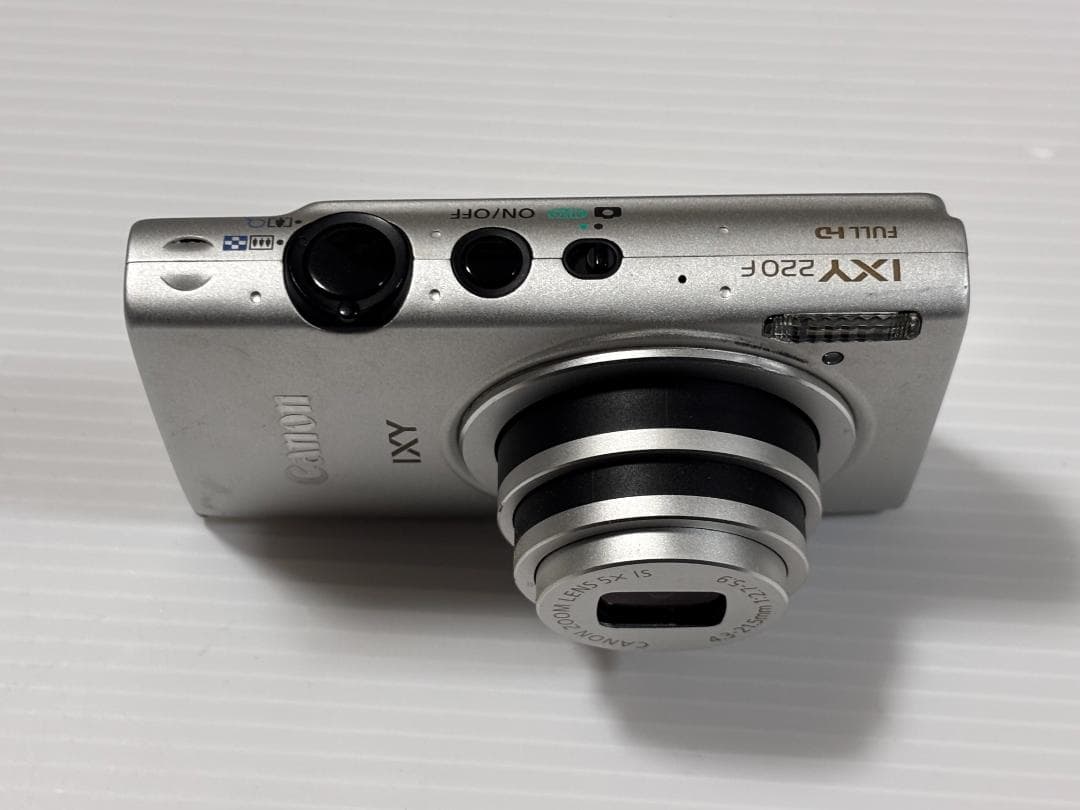 デジタルカメラ canon IXY 220F