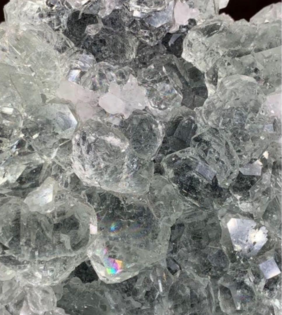 ALLSALE☆雪をかぶったような淡いグリーンフローライト原石クラスター