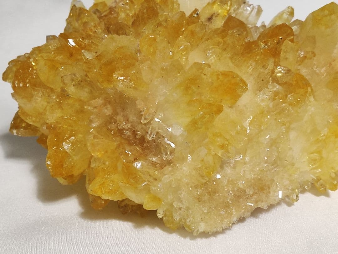 パワーストーン　天然石　原石　シトリン(黄水晶)　1,026g　No.735