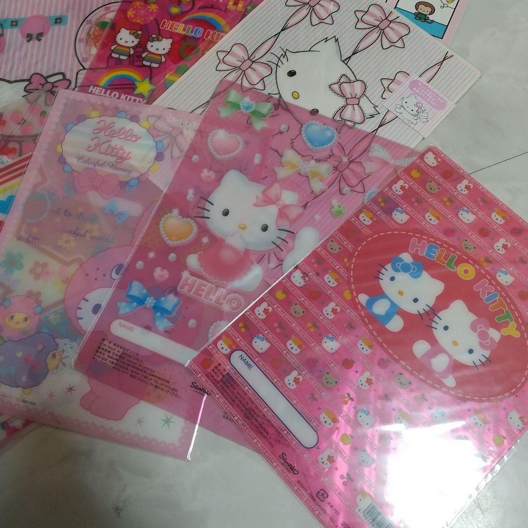 新品　ハローキティ　下敷き　ノート　セット