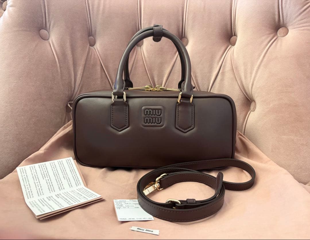 MIUMIU アルカディ　ブラウン　ラージ