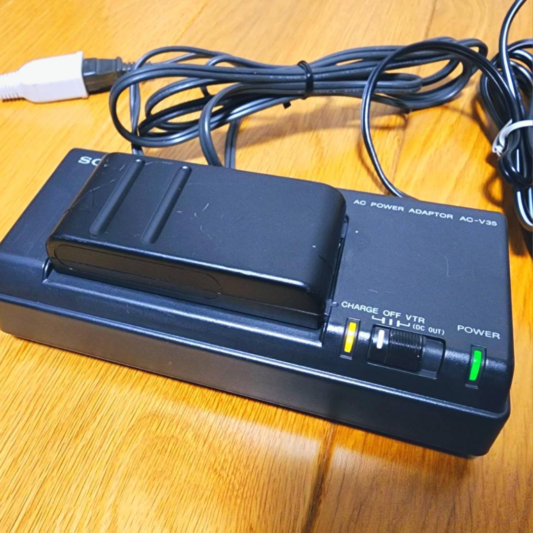 【動作確認済】SONY 高画質 Hi8 ビデオカメラ CCD-TR850 セット