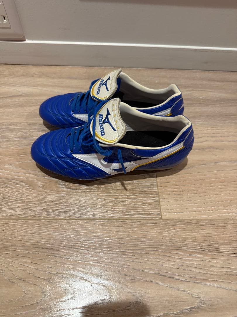 サッカースパイクミズノ