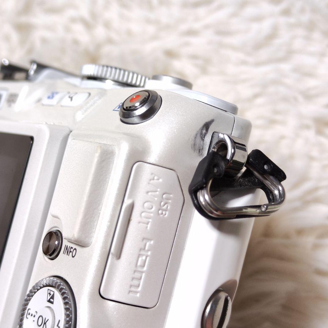 OLYMPUS PEN Lite E-PL6 ダブルレンズキット ホワイト