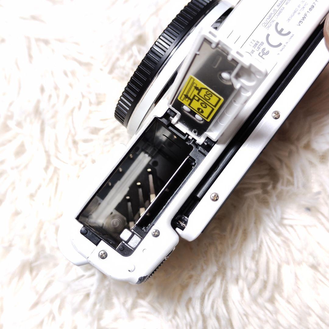 OLYMPUS PEN Lite E-PL6 ダブルレンズキット ホワイト