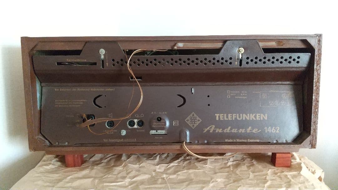 動作品 西独TELEFUNKEN Andante1462 真空管ラジオ