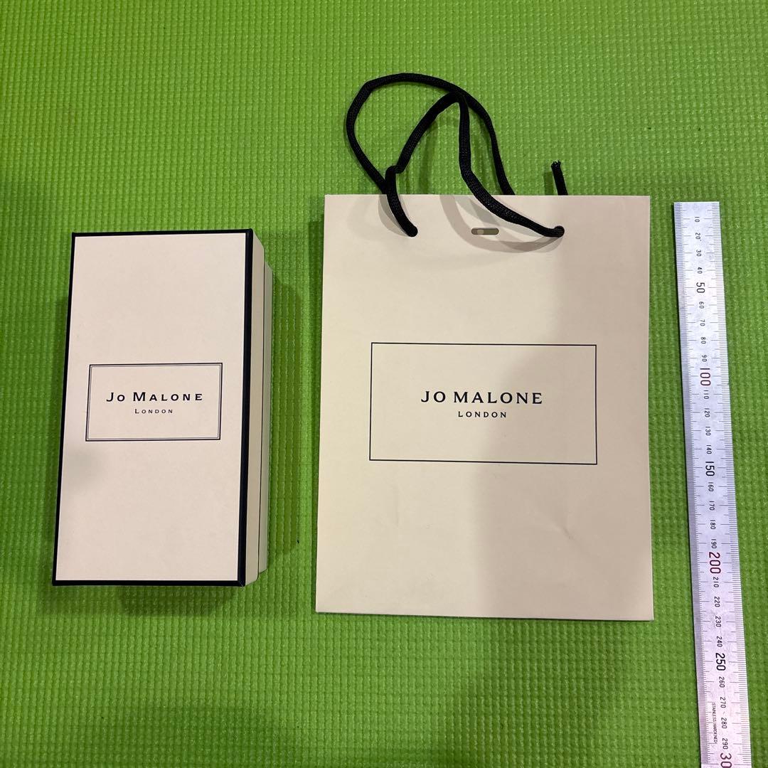 Jo Malone London BOXと紙袋