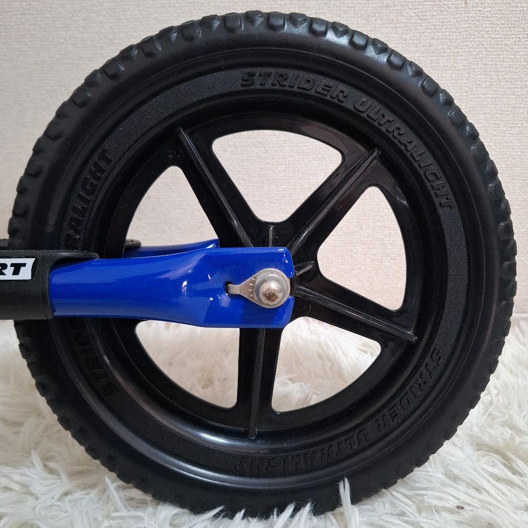 【極美品】STRIDER ストライダー スポーツモデル 12インチ ブルー