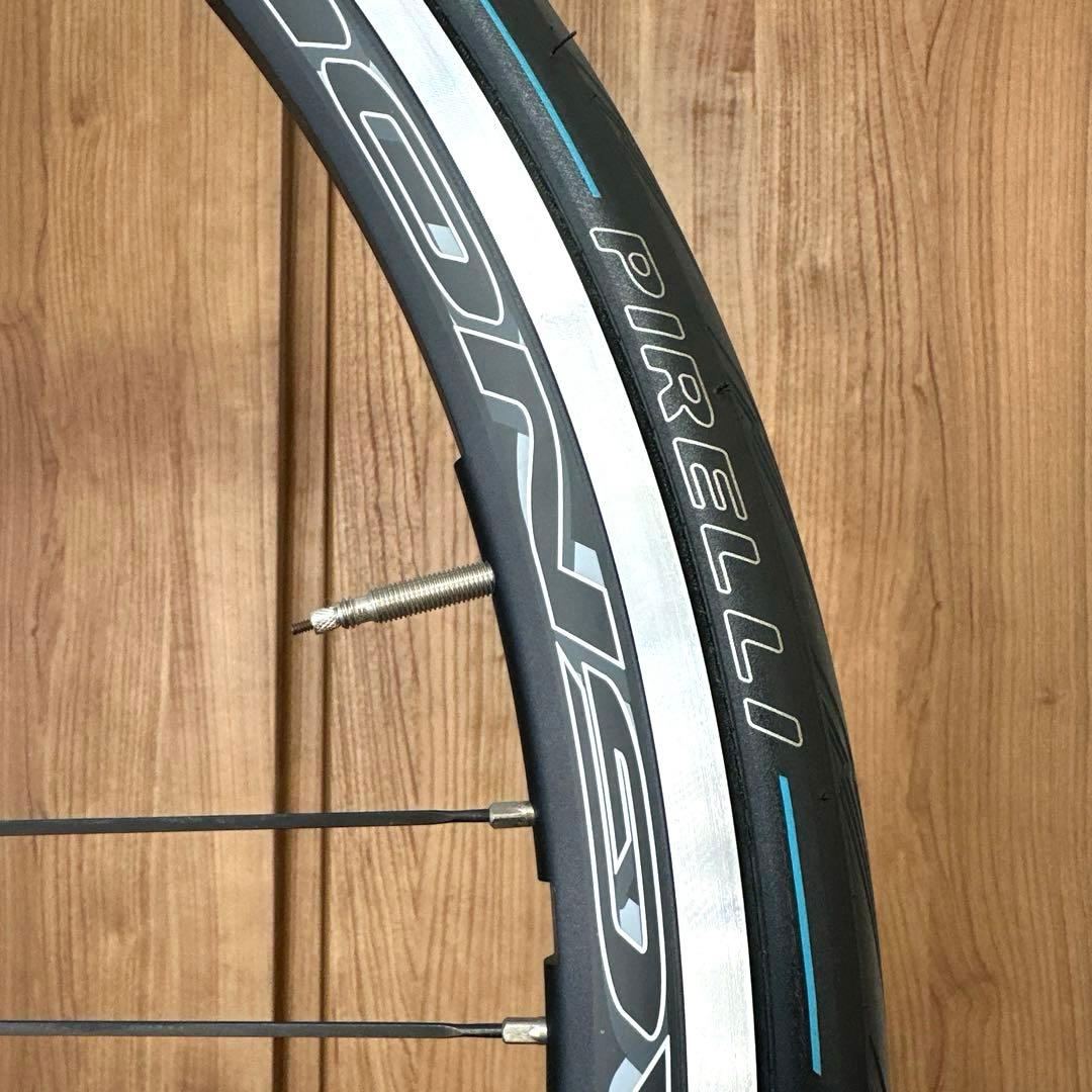 低走行　カンパニョーロ　ゾンダc17 シマノフリー　タイヤ　P ZERO 4S