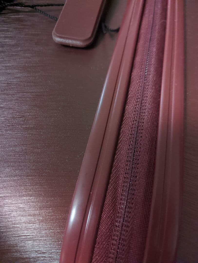 DELSEY　フロントオープン特大キャリーケース　レッド