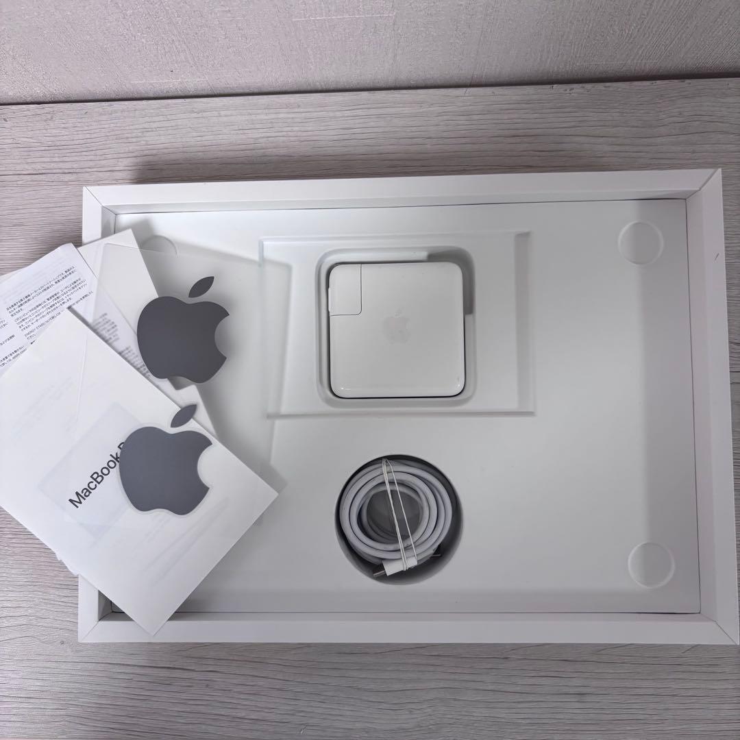 Apple MacBook Pro M2 8GB SSD512GB 13インチ