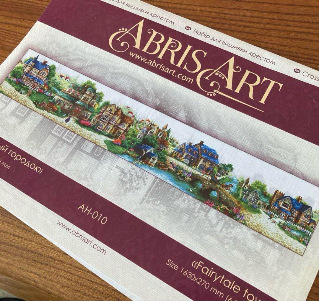 圧巻！160センチのクロスステッチ作品