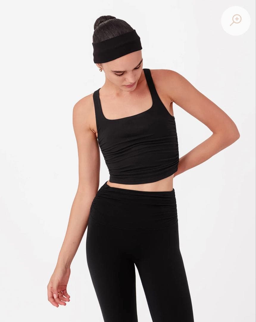 ヨガ・ピラティス NYLORA LILY TOP BLACK