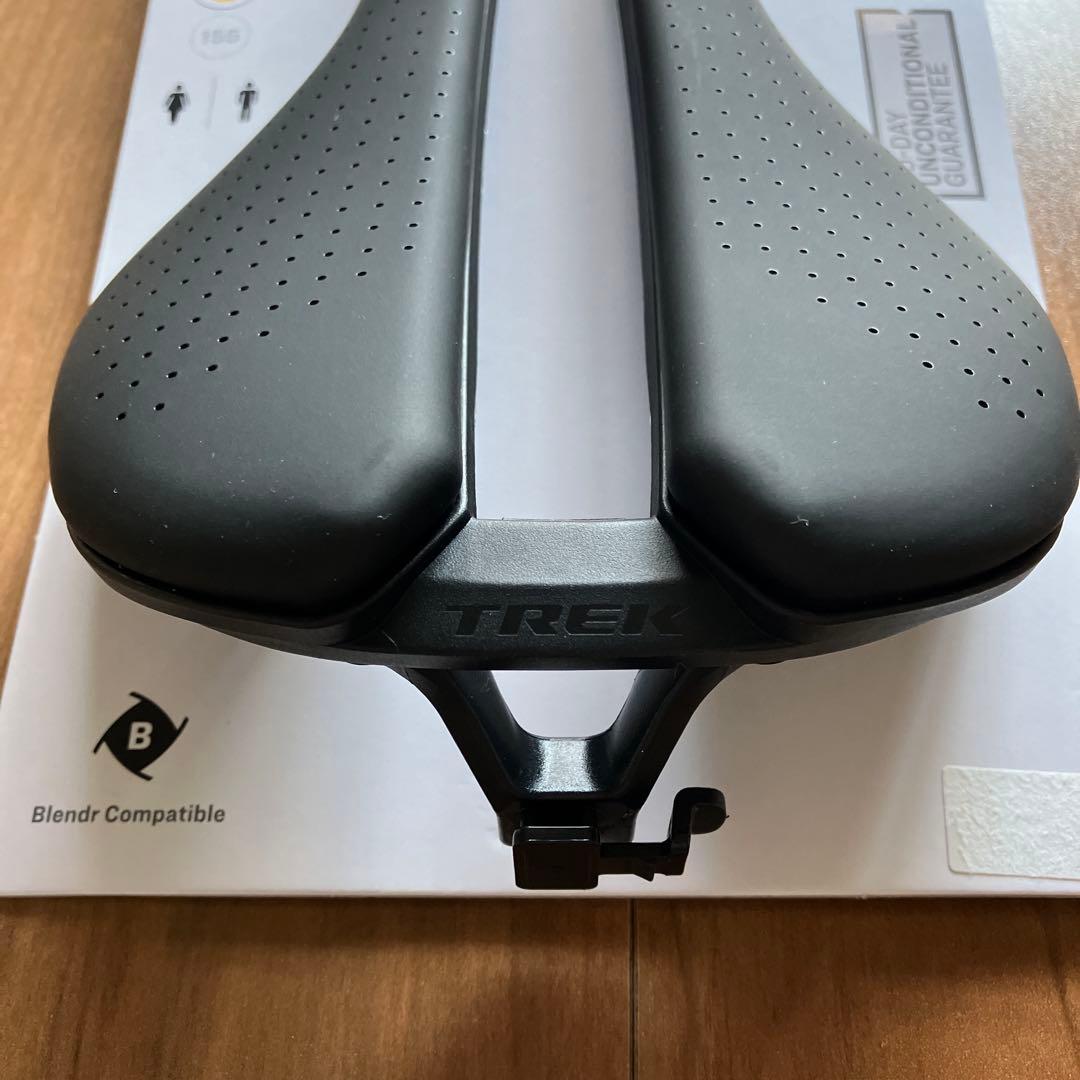 新型Trek Aeolus Eliteサドル トレックアイオロス 145mm