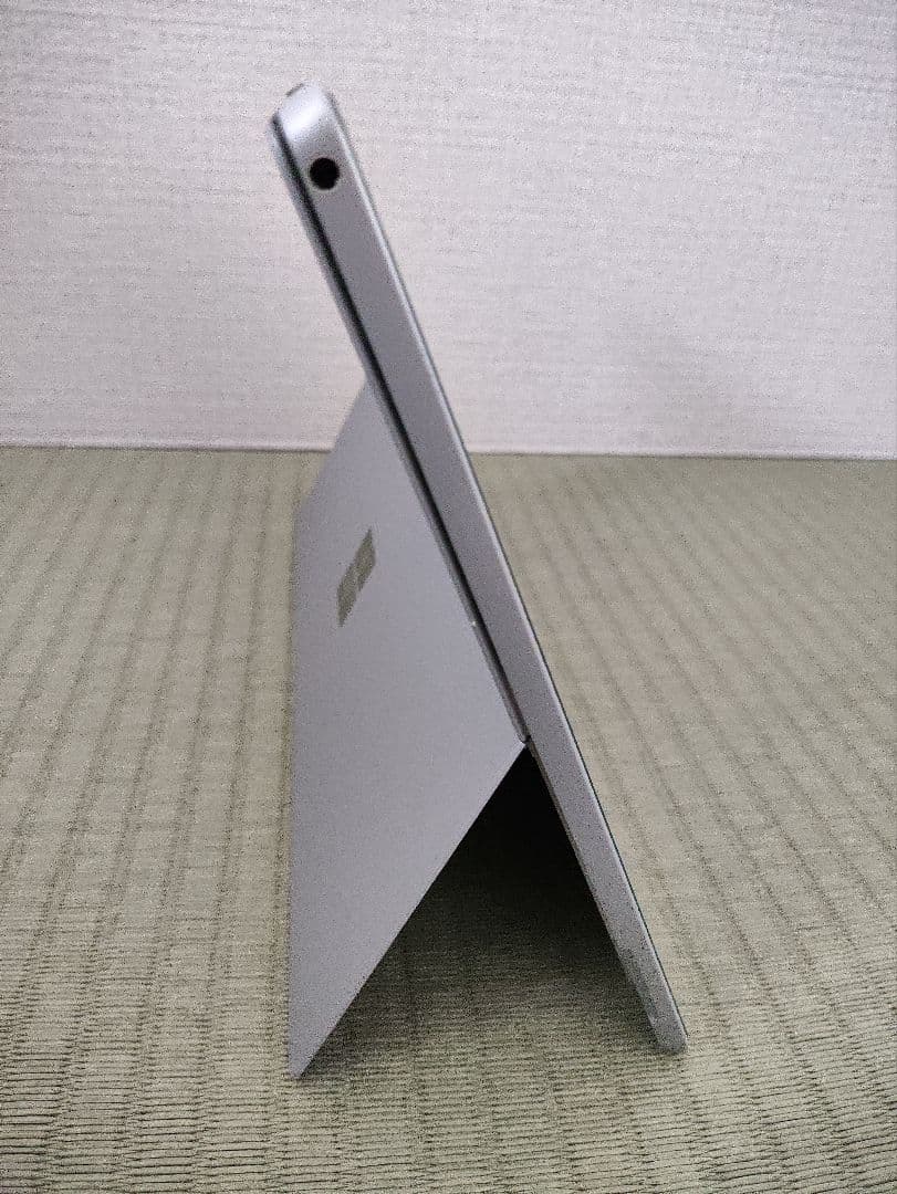 K*3様 Microsoft Surface Pro 256GB 8GB Cor
