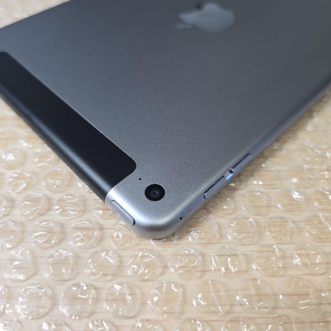ぱ*?様 訳あり◼️iPad mini 4◼️128GB◼️バッテリー極良品◼️