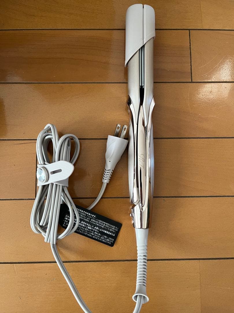 リファ　ストレートアイロンプロプラス