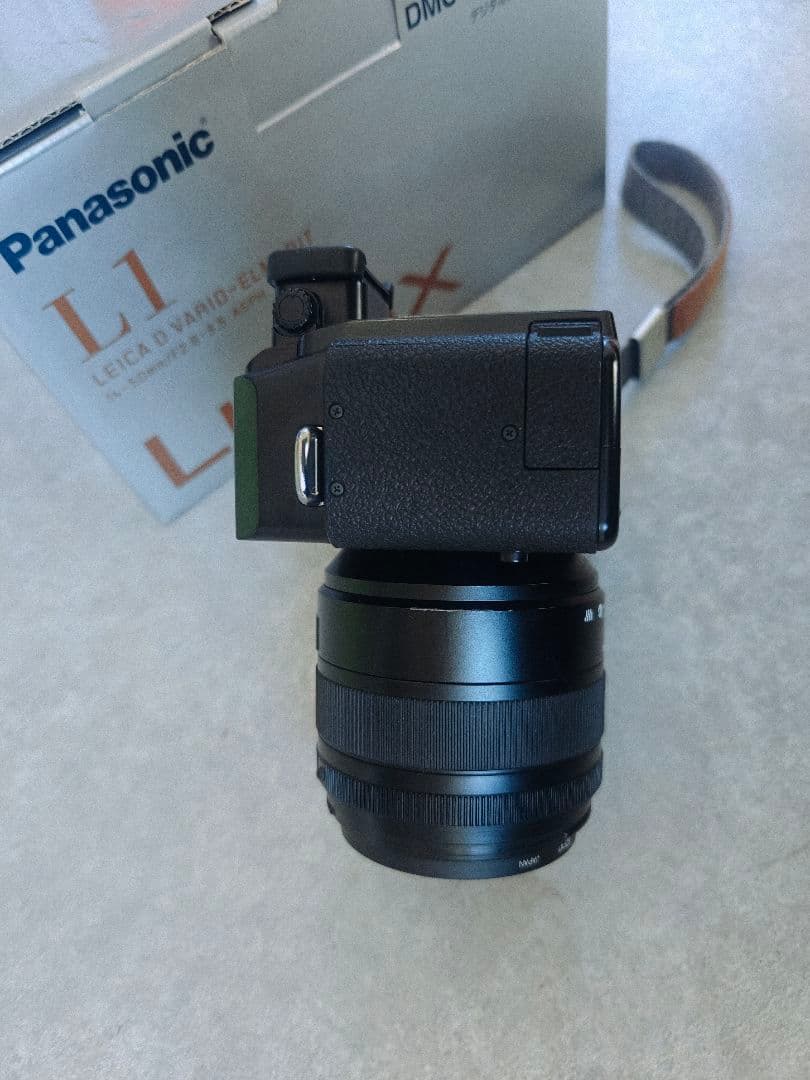 ［年末年始特価！］Panasonic LUMIX DMC-L1