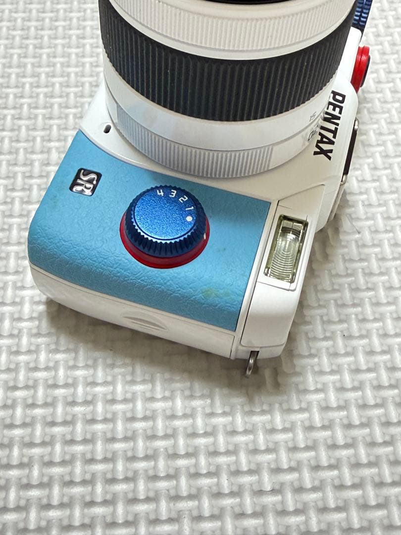 ペンタックス Q10 エヴァンゲリオンモデル TYPE00 : レイ