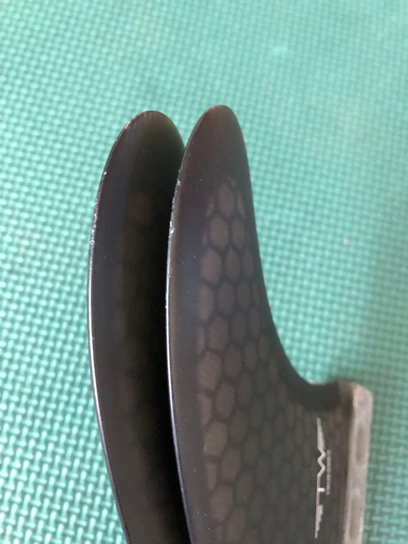 美品　TRUE AMES タイラーウォーレン　クアッドフィン