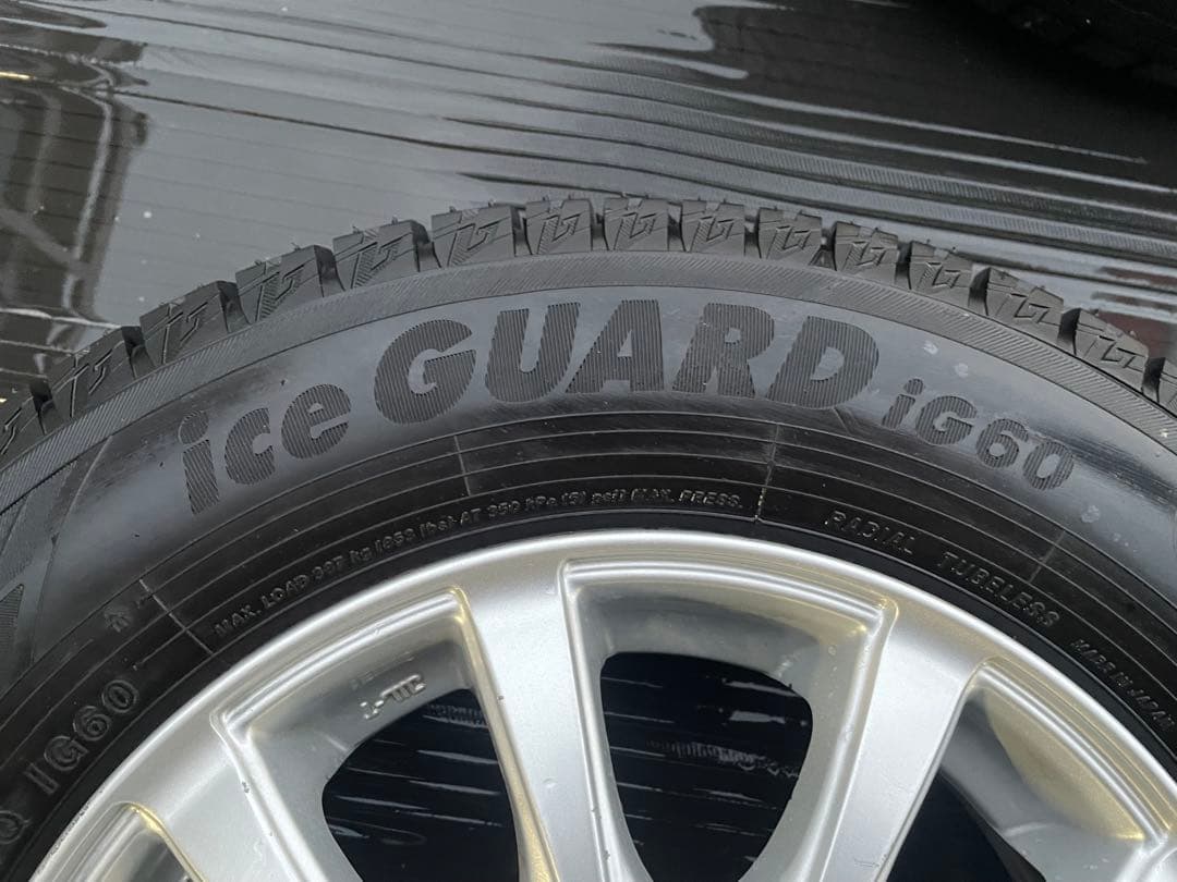 ほぼ未使用ヨコハマIce GUARD 145/80R13 タイヤホイールセット