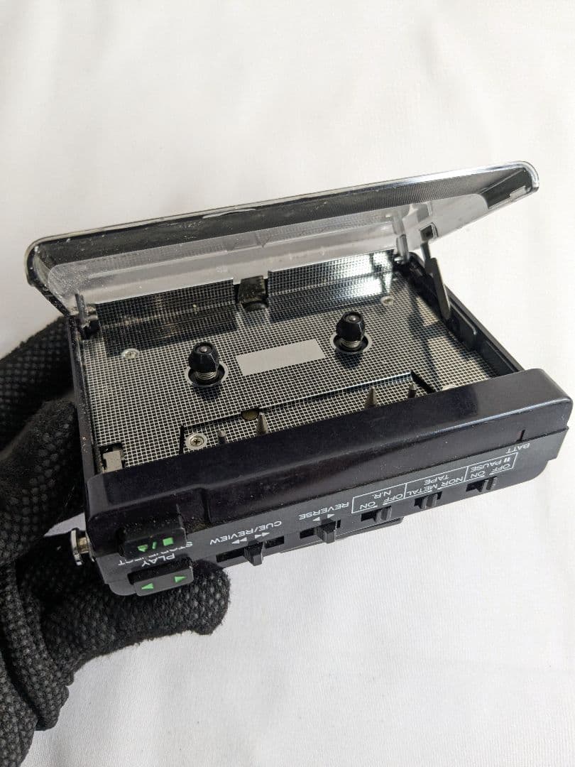 【ジャンク品】 HITACHI カセットプレーヤー CP-25