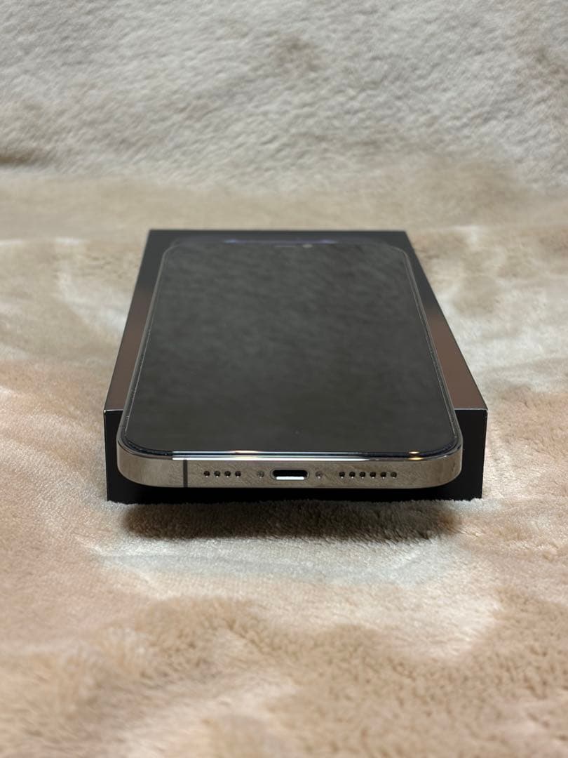 iPhone 12 Pro Max グラファイト黒 SIMフリー ガラスフィルム