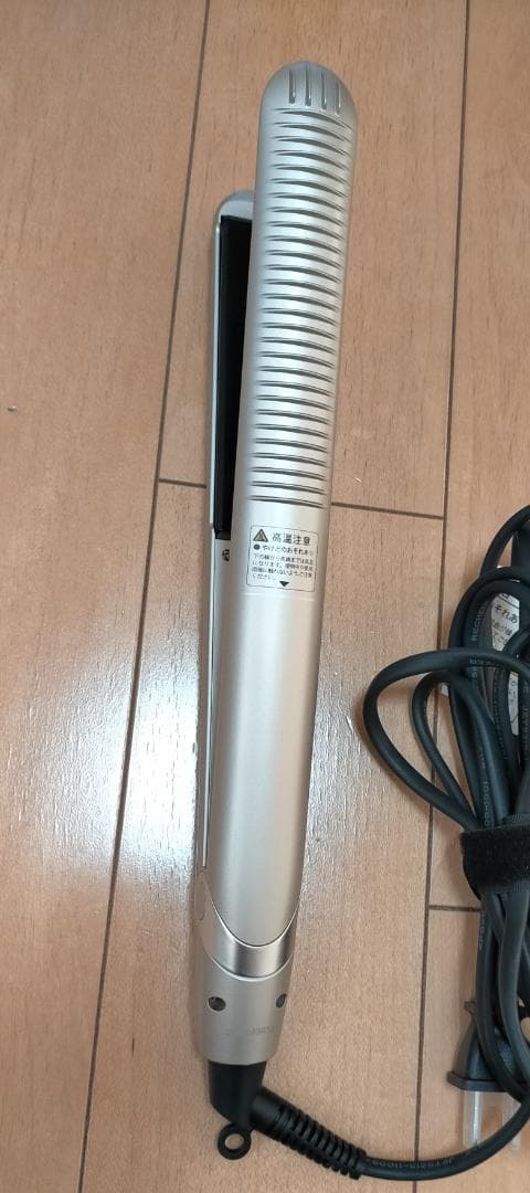 動作確認済み　ヤーマン（YAMAN)　スムースアイロンフォトイオン　 ゴールド