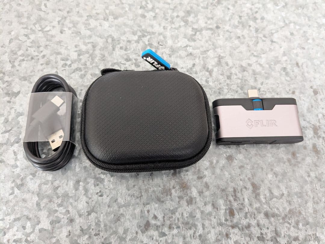 FLIR ONE サーマルイメージングカメラ