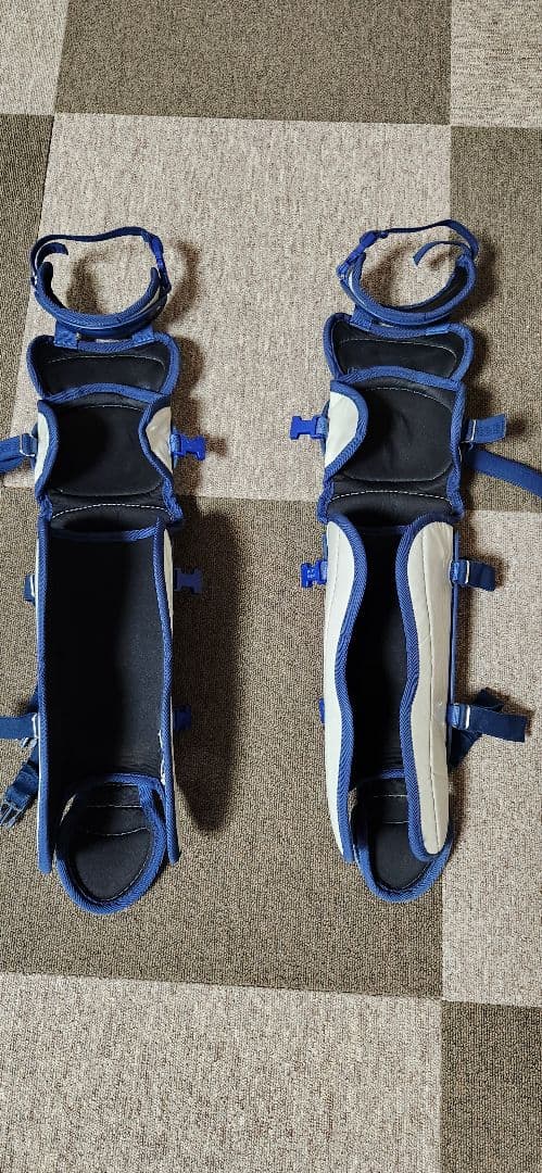 ハタケヤマ　キャッチャーレガース 軟式用