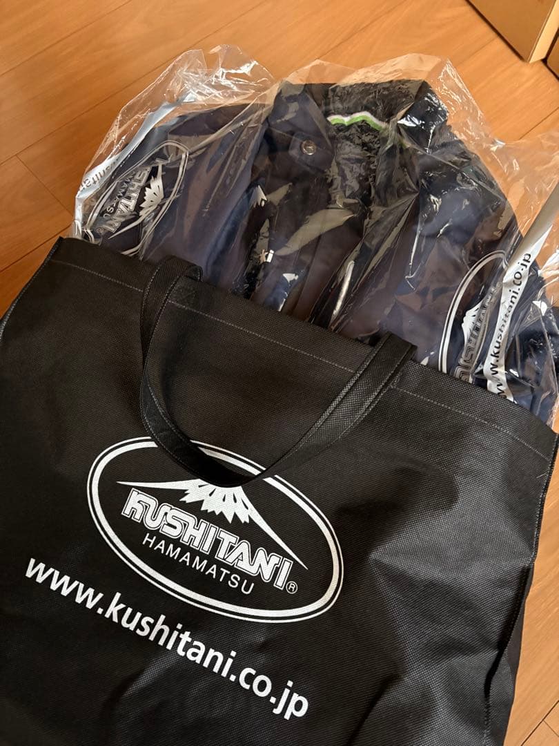 クシタニ　アロフトジャケット