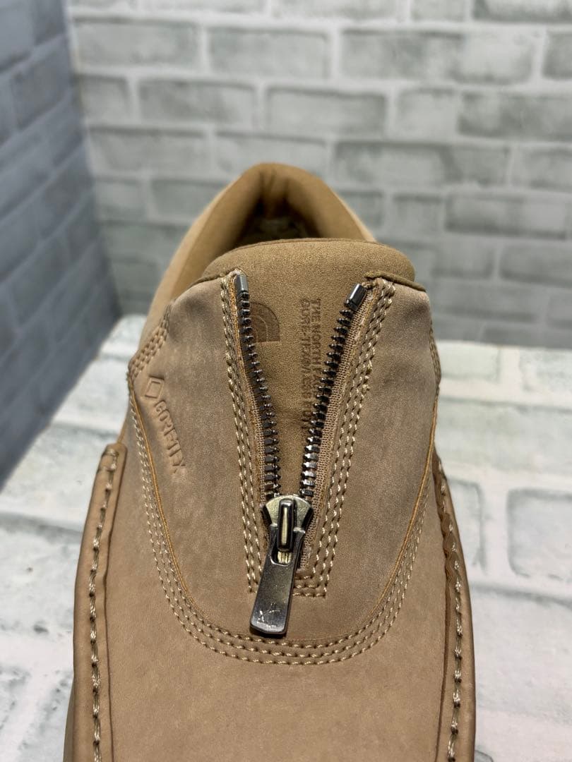 未使用　NORTHFACE ホーンド ジップ モカシン ゴアテックス