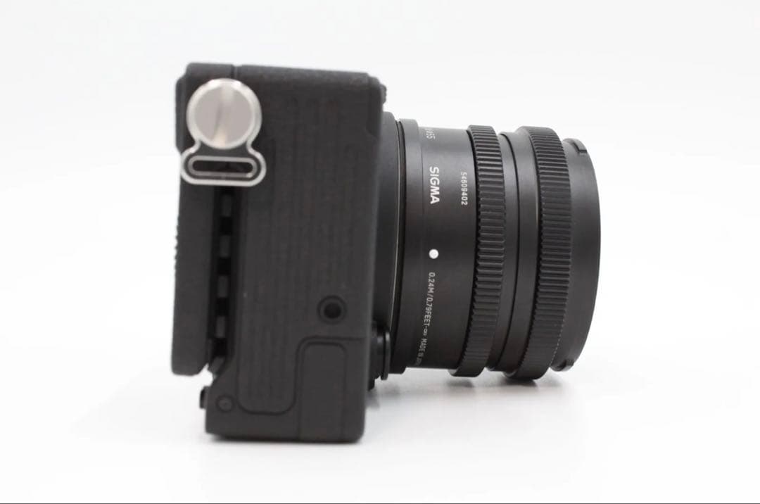 【極美品】SIGMA シグマ フルサイズミラーレス一眼カメラ fp & 45mm