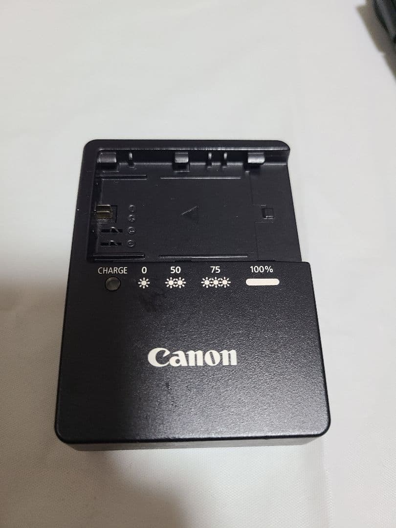 ⭐Canon EOS 60D⭐キャノン⭐一眼レフカメラ⭐レンズ付き⭐ほか付属品⭐